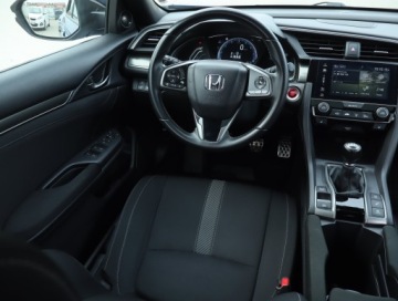 Honda Civic X Hatchback 5d 1.0 VTEC Turbo 129KM 2017 Honda Civic 1.0 VTEC Turbo, Salon Polska, zdjęcie 6