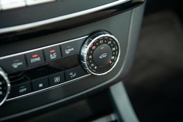 Mercedes GLE W166/C292 SUV 3.0 350d 258KM 2017 Mercedes-Benz GLE 350d, AMG Line, Salon PL, Faktura Vat Marza, Autotrade M, zdjęcie 32