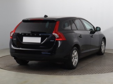 Volvo V60 I Kombi 2.0 D3 163KM 2011 Volvo V60 D3 2.0, Salon Polska, Automat, Xenon, zdjęcie 4