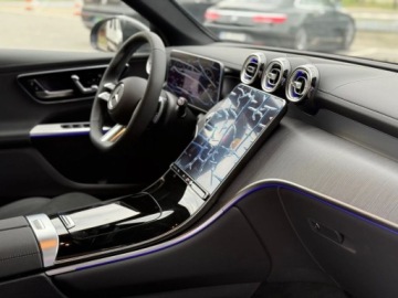 Mercedes GLC C254/X254 SUV 2.0 300d 269KM 2025 Mercedes-Benz GLC GLC300d Coupe AMG 2.0 Diesel 269KM, zdjęcie 16