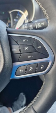 Chrysler Pacifica II 3.6 V6 Hybrid 264KM 2023 Chrysler Pacifica Chrysler Pacifica 3.6 Hybryda Plug-in 264KM, zdjęcie 18
