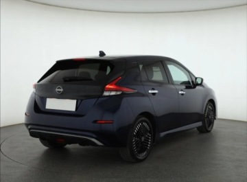 Nissan Leaf II Hatchback Elektryczny 40kWh 150KM 2022 Nissan Leaf 40 kWh, SoH 92%, Salon Polska, zdjęcie 4
