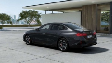 BMW Seria 5 G90-91 2026 BMW Seria 5 30e xDrive 299 KM PHEV - Gotowy do Odbioru - Pakiet M Pro 2.0, zdjęcie 1