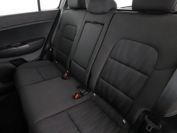 Kia Sportage IV SUV Facelifting 1.6 GDI 132KM 2018 Kia Sportage 1.6 Benzyna Klimatyzacja Nawigacja, zdjęcie 16