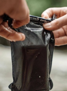 Дорожный чемодан для мыла Matador FlatPak - уголь