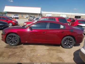 Dodge Charger VII 2022 Dodge Charger Sxt 2022 3.6l 3.6 Benzyna 292KM, zdjęcie 2