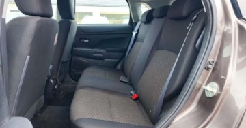 Mitsubishi ASX I SUV Facelifting 2016 1.6 117KM 2017 Mitsubishi ASX Mitsubishi ASX 1.6 Benzyna 117KM, zdjęcie 30