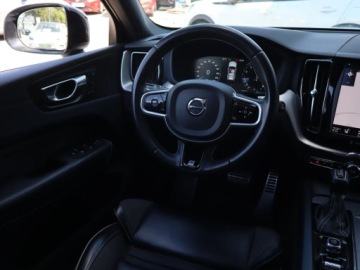 Volvo XC60 II Crossover T4 190KM 2019 Volvo XC60 T4, Salon Polska, Serwis ASO, Automat, zdjęcie 6