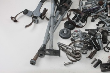 КОМПЛЕКТ БОЛТОВ MOTO GUZZI V7 STONE 850