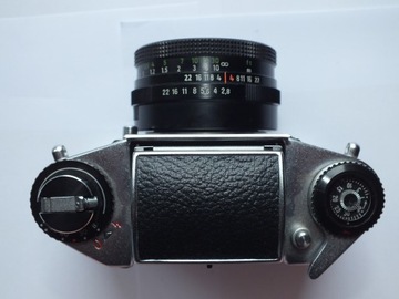 EXA 1b + Tessar 50 мм 1:2,8 Carl Zeiss Jena Pack.