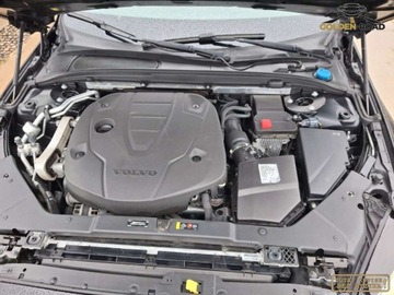 Volvo V60 II  Kombi 2.0 D3 150KM 2020 Volvo V60 2,0 D3 150KM klima elektryka led alu navi tempomat oplacony 2.0, zdjęcie 20