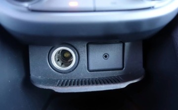 Opel Zafira C Tourer 1.6 CDTI ecoFLEX 120KM 2014 Opel Zafira 1.6CDTI 120KM 7osobowy Oryginalny przebieg Nowy rozrzad Zero k, zdjęcie 25