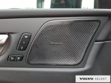 Volvo XC60 II Crossover Plug-In Facelifting 2.0 T8 455KM 2024 Volvo XC 60 XC60 T8 Plug-In Hybrid AWD Ultra Black, zdjęcie 19