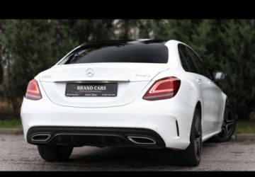 Mercedes Klasa C W205 Kabriolet Facelifting 1.5 200 184KM 2020 Mercedes-Benz Klasa C Mercedes-Benz Klasa C 200 4MATIC 9G-TRONIC 1.5 184KM, zdjęcie 3