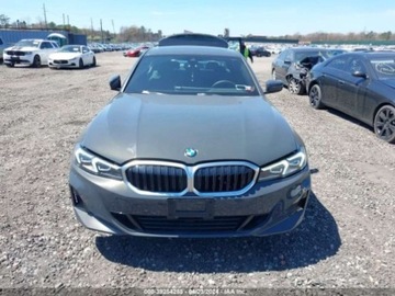 BMW Seria 3 G20-G21 2024 BMW Seria 3 2024r, 330I, XDrive, 2.0L 2.0 Benzyna 255KM, zdjęcie 2