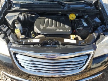 Chrysler Town &amp; Country V 2016 Chrysler Town Country Touring 2016 3.6l 3.6 Benzyna 283KM, zdjęcie 6