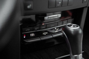 Mercedes Klasa E W212 Kombi 200 CGI BlueEFFICIENCY 184KM 2010 Mercedes-Benz Klasa E 1.8 Benzyna 184KM, zdjęcie 28