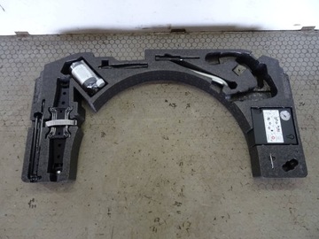 2GA012115B Volkswagen T-Roc 2018 Styropian bagaznika zapas