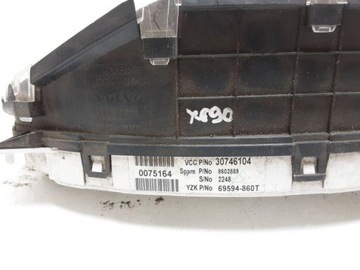 30746104 PŘÍSTROJOVÁ DESKA 3.2 AWD 175 2008 VOLVO XC90 I