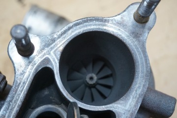 MITSUBISHI PAJERO III ТУРБОКОМПЕНСАТОР TURBINE TURBO 3.2 DID 00-06