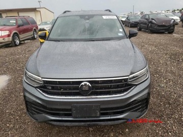 Volkswagen Tiguan II 2022 Volkswagen Tiguan 2022 r., 2,0 L SE R-LINE BLACK 2.0 Benzyna 184KM, zdjęcie 1