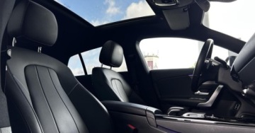 Mercedes CLA C118/X118 Shooting Brake 2.0 200d 150KM 2020 Mercedes-Benz CLA Shooting Brake Kamera Czujniki LED MBUX Ambiente FV Vat23, zdjęcie 21