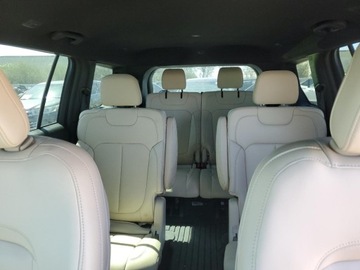 Jeep Grand Cherokee V 2023 Jeep Grand Cherokee L Limited 2023 3.6l 3.6 Benzyna 293KM, zdjęcie 10