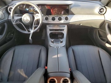 Mercedes Klasa E W213 2021 Mercedes-Benz Klasa E E 350 4Matic 2021 2.0l 2.0 Benzyna 255KM, zdjęcie 8
