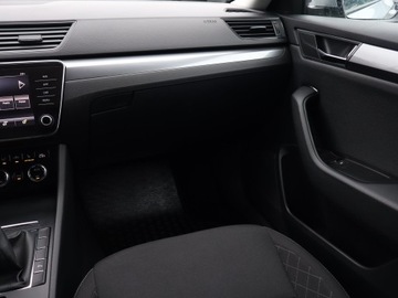 Skoda Superb III Kombi Facelifting 2.0 TDI SCR 150KM 2021 Skoda Superb 2.0 TDI, Salon Polska, 1. Właściciel, zdjęcie 7