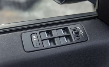 Land Rover Discovery Sport SUV 2.0 TD4 150KM 2019 Land Rover Discovery Sport SE 2.0d 150Ps Ledy Navi Bixenon Niski Przebieg, zdjęcie 23