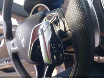 Maserati Ghibli III 2019 Maserati Ghibli Grandsport 3.0 Benzyna 345KM, zdjęcie 12