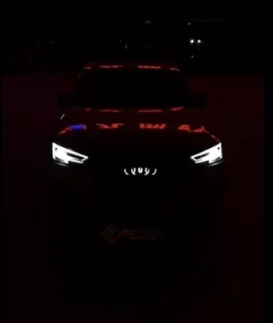 ЭМБЛЕМА AUDI LED LOGO DYNAMIC GRILL — БЕЛАЯ