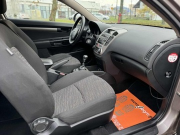 Kia Ceed I Hatchback 1.4 109KM 2008 Kia Ceed Kia Ceed 1,4 Benzyna Coupe Zamiana 1.4 Benzyna 109KM, zdjęcie 8