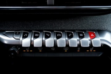 Peugeot 3008 II Crossover 1.6 THP 165KM 2018 Peugeot 3008 GT ful led skóra masaze ACC kamery, zdjęcie 26