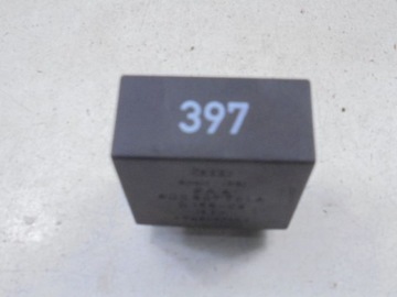 AUDI A4 B5 RELÉ MODUL 397 8D0907701A