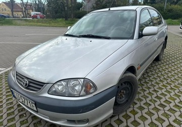 Toyota Avensis I Sedan 1.8 110KM 2001 Toyota Avensis 1.8 Benzyna 2001