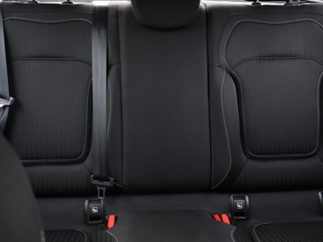 Renault Megane IV Hatchback 5d 1.3 TCe 140 FAP 140KM 2019 Renault Megane 1.3 TCe, Salon Polska, Klima, zdjęcie 9