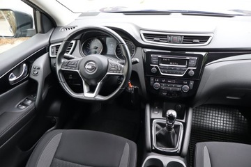 Nissan Qashqai II Crossover Facelifting 1.2 DiG-T 115KM 2018 Nissan Qashqai 1.2 DIG-T, Salon Polska, Klima, zdjęcie 6