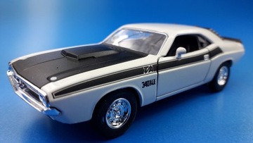 WELLY 2019 DODGE RAM 1500 ТЕМНО-КРАСНЫЙ 1:34