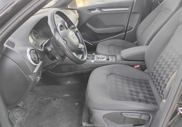 Audi A3 8V Hatchback 3d 1.6 TDI clean diesel 110KM 2015 Audi A3 Sportback 112015r, 1.6 TDI. Uszkodzony prawy przod. Poobijany. Jez, zdjęcie 6