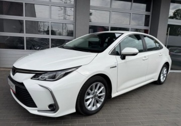Toyota Corolla XII Sedan 1.8 Hybrid 122KM 2021 Toyota Corolla salon Polska 1.8 Hybryda 122KM, zdjęcie 2