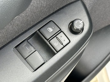 Toyota Yaris IV Hatchback 1.5 Dynamic Force 125KM 2022 Toyota Yaris 1,5-Dual-VVT-iE IV (2020-) 1,5-Dual-V, zdjęcie 16