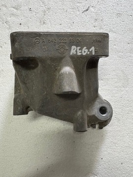 MERCEDES ML W166 UCHYCENÍ MOTORU A6422236304