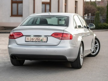 Audi A4 B8 Limousine 1.8 TFSI 120KM 2009 Audi A4 Limousine 1.8T 120KM Manual ! Serwisowana, zdjęcie 2