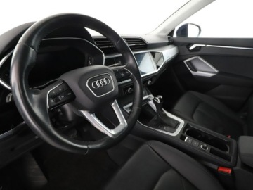 Audi 2021 Audi Q3 PHEV automat full LED skóra virtual, zdjęcie 13