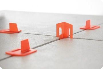 РАСПОРКИ КРЕСТОВЫЕ ДЛЯ УКЛАДКИ ГЛАЗУРНОЙ ПЛИТКИ