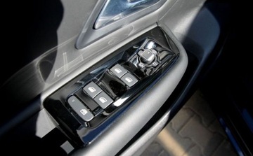 Citroen C5 III 2024 Citroen C5X C5 X 1.2 PureTech Plus EAT8 130KM 2024 Gwarnacja od RiA, zdjęcie 27