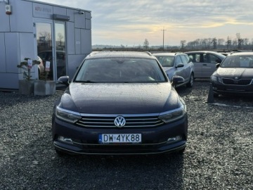 Volkswagen Passat B8 Variant 2.0 TDI BlueMotion SCR 190KM 2016 Volkswagen Passat Variant 2.0 TDI 190KM 2016 DSG7, zdjęcie 1