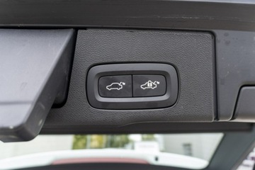 Volvo XC60 II Crossover Plug-In Facelifting 2.0 T6 350KM 2024 Volvo XC 60 YV1UZH4V0S1132937, zdjęcie 15