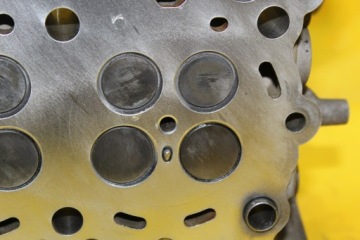ГОЛОВКА ПРАВАЯ JAGUAR S-TYPE 2.7 D 4R8Q-6C064-AH